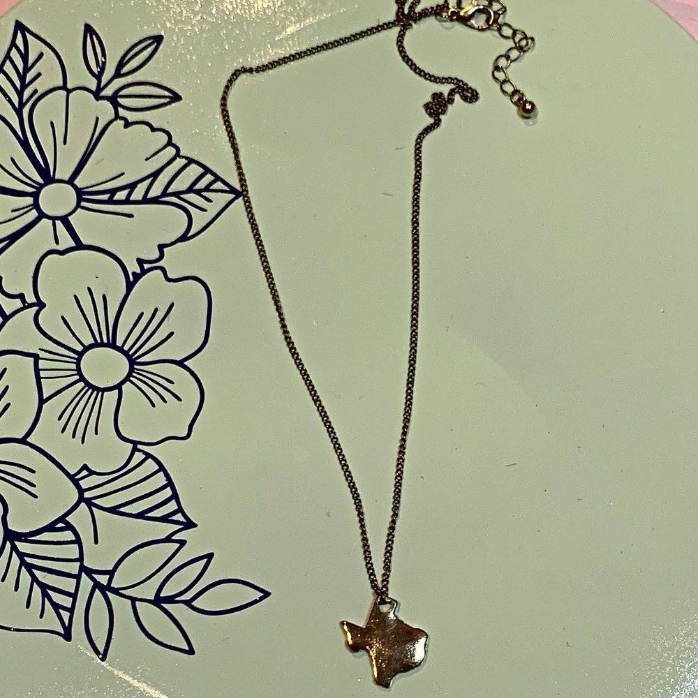 Texas Charm Gold Necklace